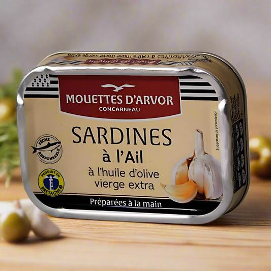 Sardines with garlic and extra virgin olive oil