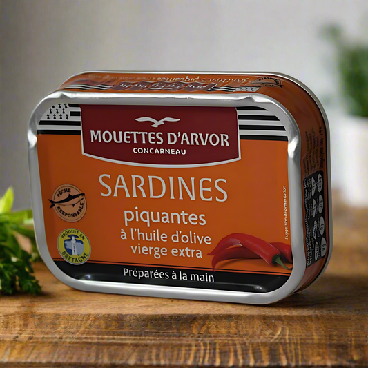 Sardines in spicy olive oil